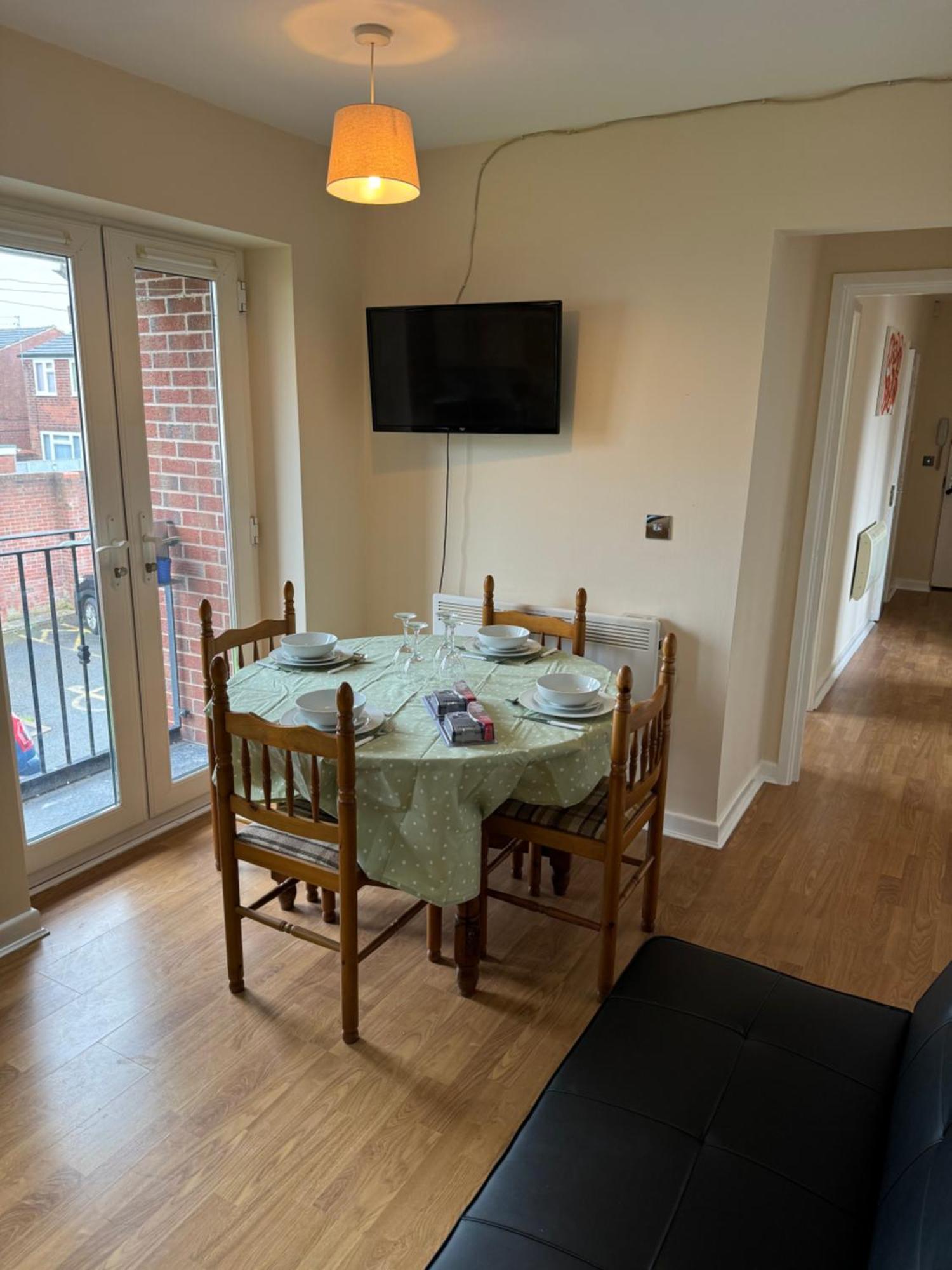 Modern, Quiet, Sleeps 9, Etihad, Coop Live, Manchester Luaran gambar