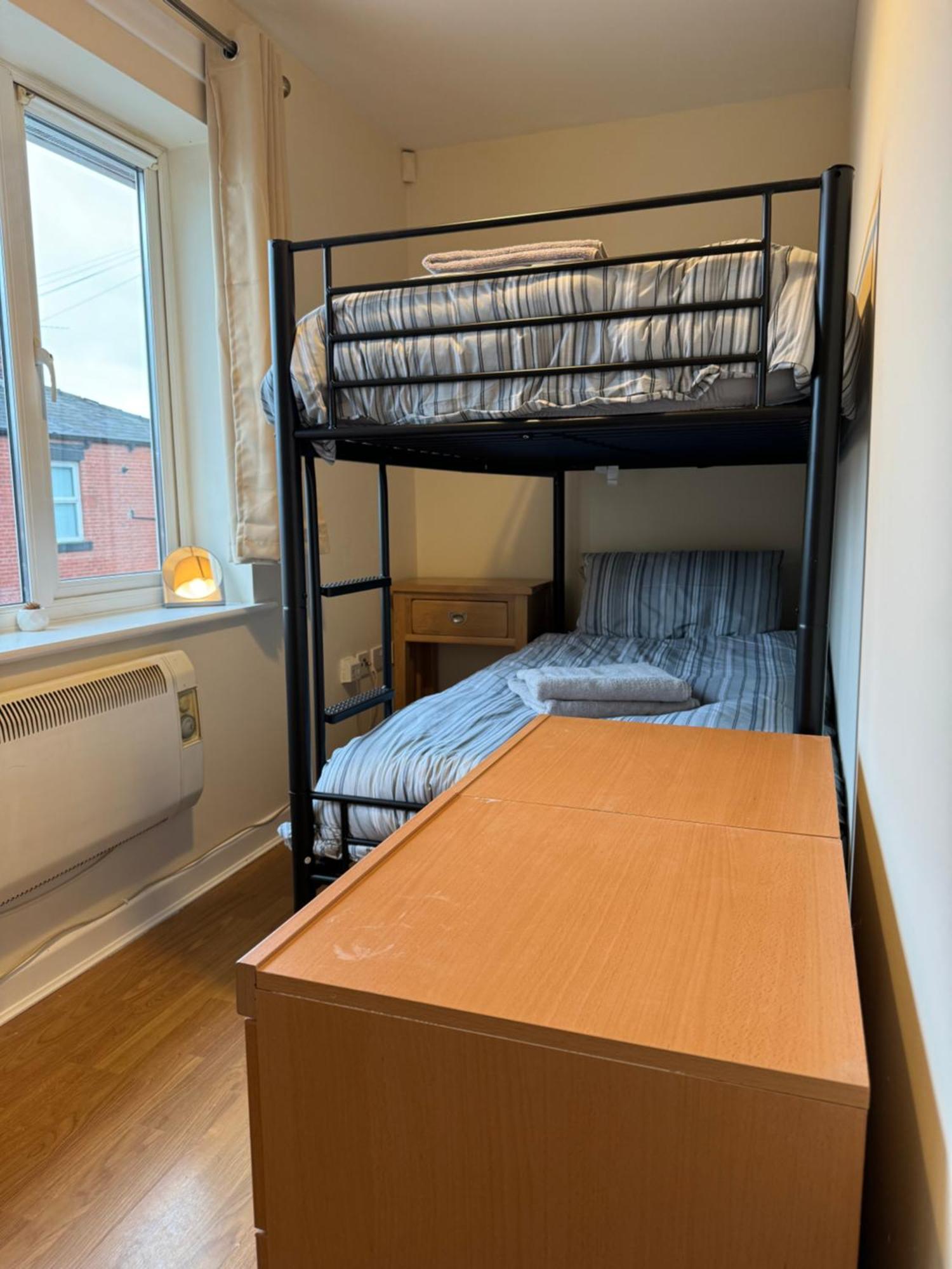 Modern, Quiet, Sleeps 9, Etihad, Coop Live, Manchester Luaran gambar