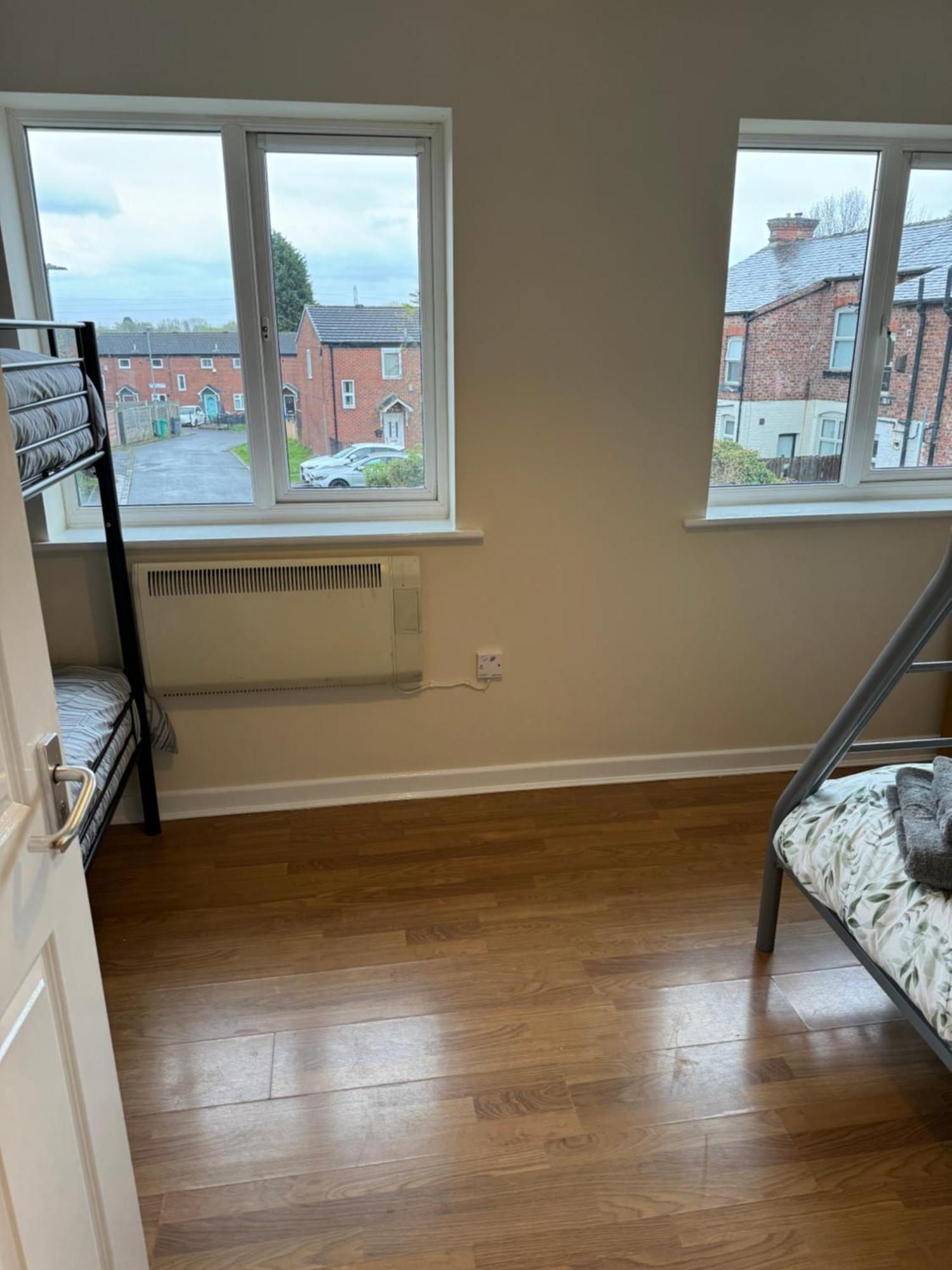 Modern, Quiet, Sleeps 9, Etihad, Coop Live, Manchester Luaran gambar